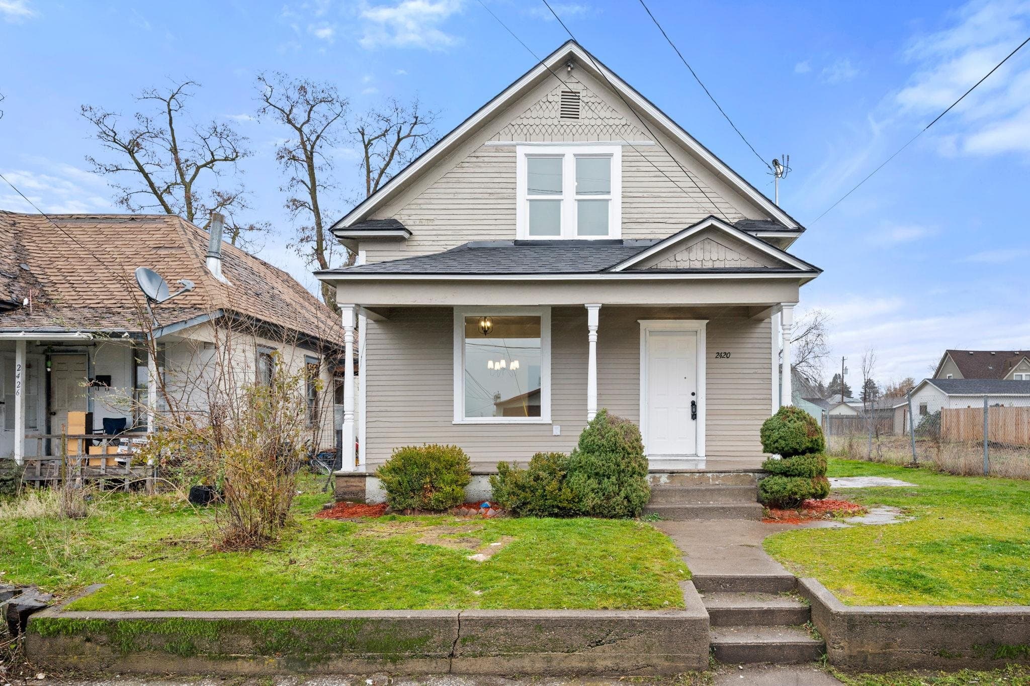 2420 N Astor St - Photo 1