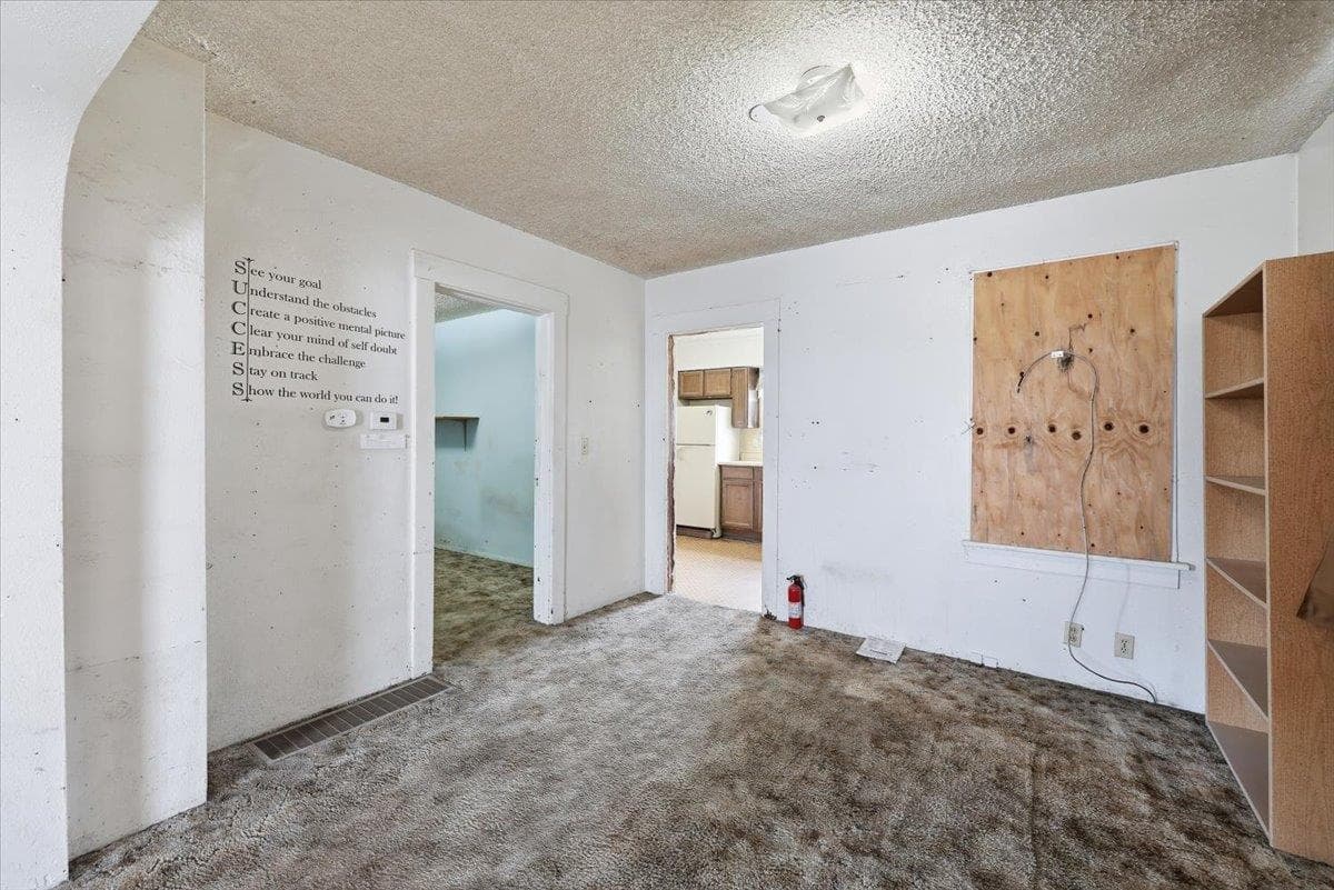 2433 E Central Ave - Photo 7