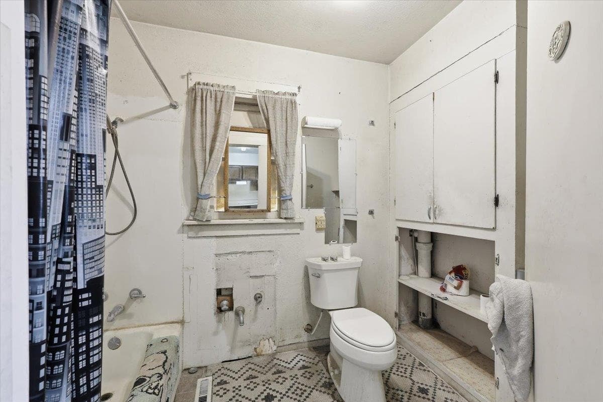 2433 E Central Ave - Photo 10