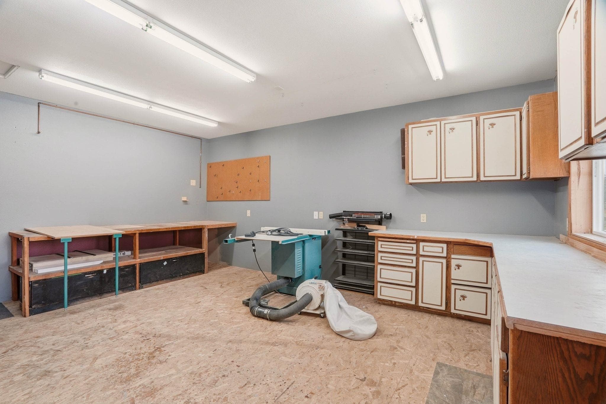 4217 S Bowdish Rd - Photo 25