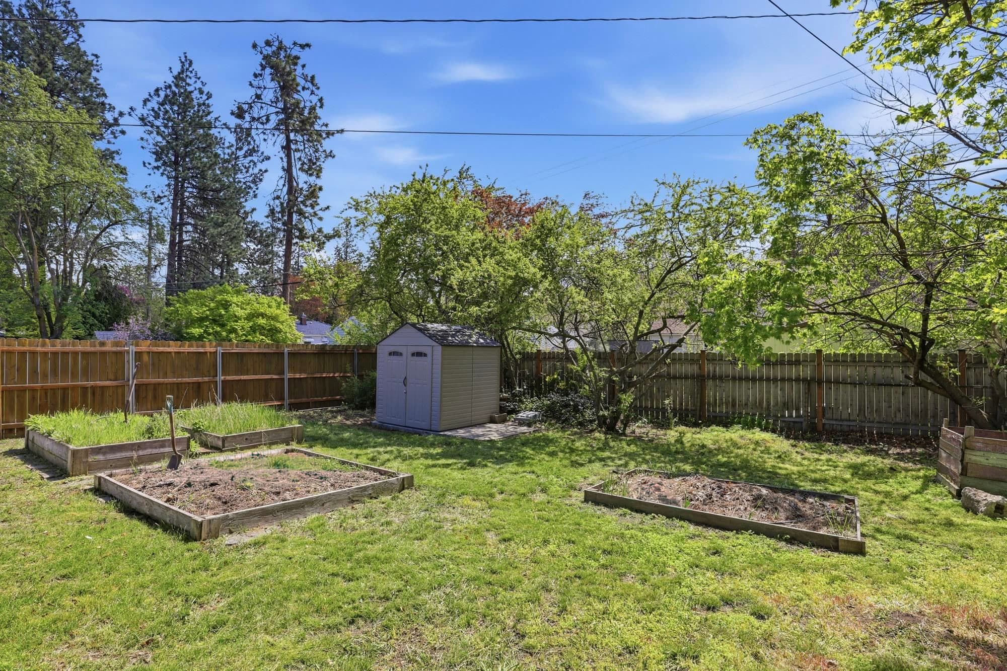 1228 E 40th Ave - Photo 33