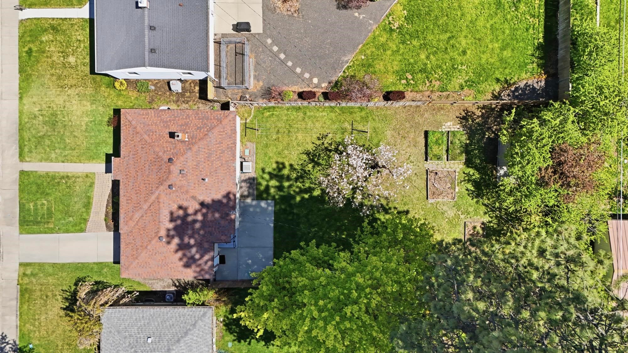 1228 E 40th Ave - Photo 37