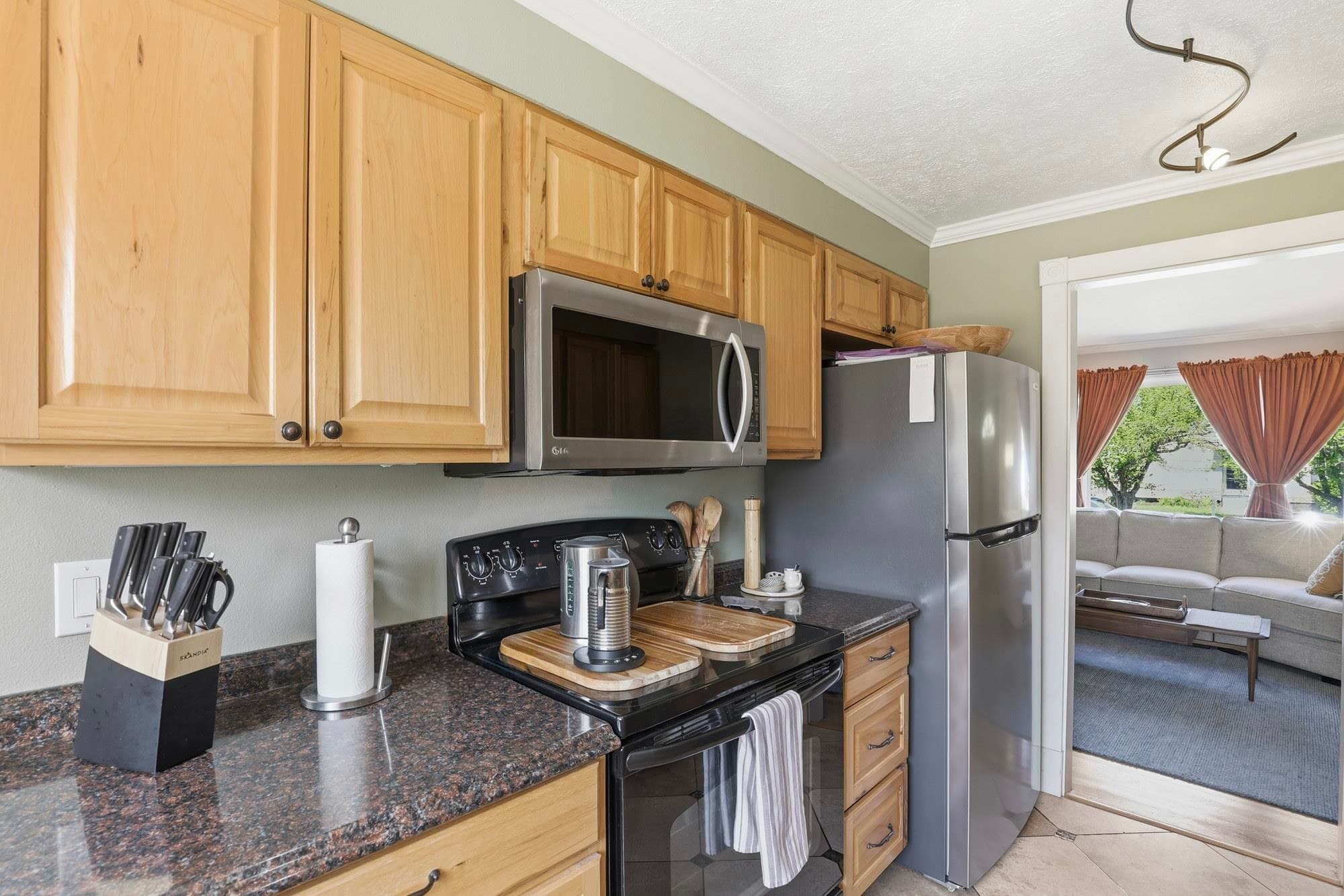 1228 E 40th Ave - Photo 9