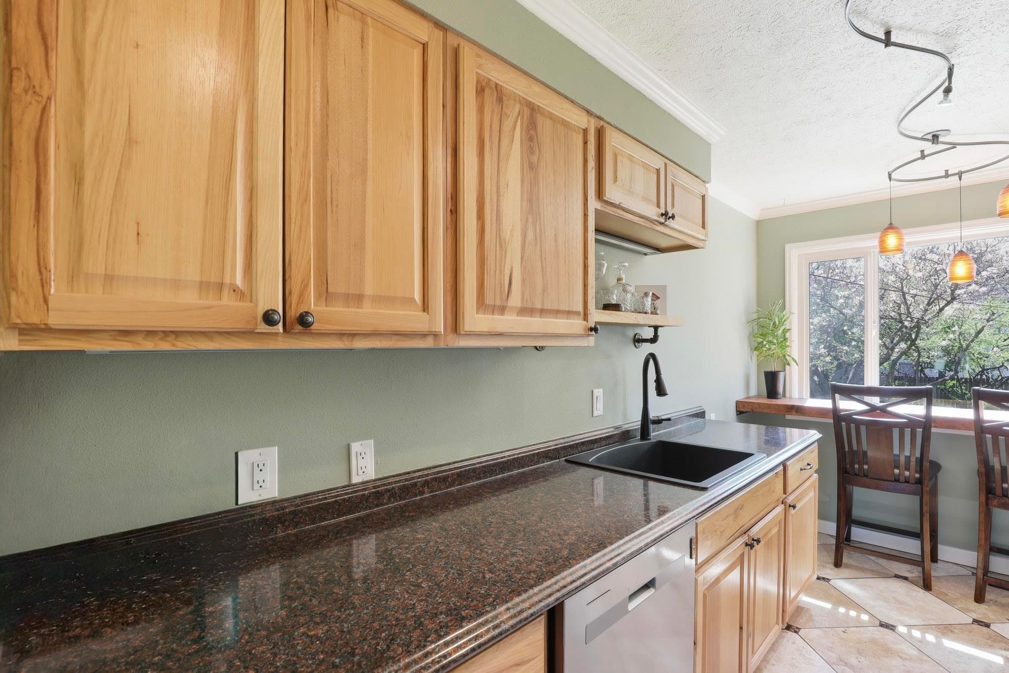 1228 E 40th Ave - Photo 10